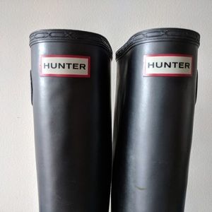Black Matte Hunter Boots